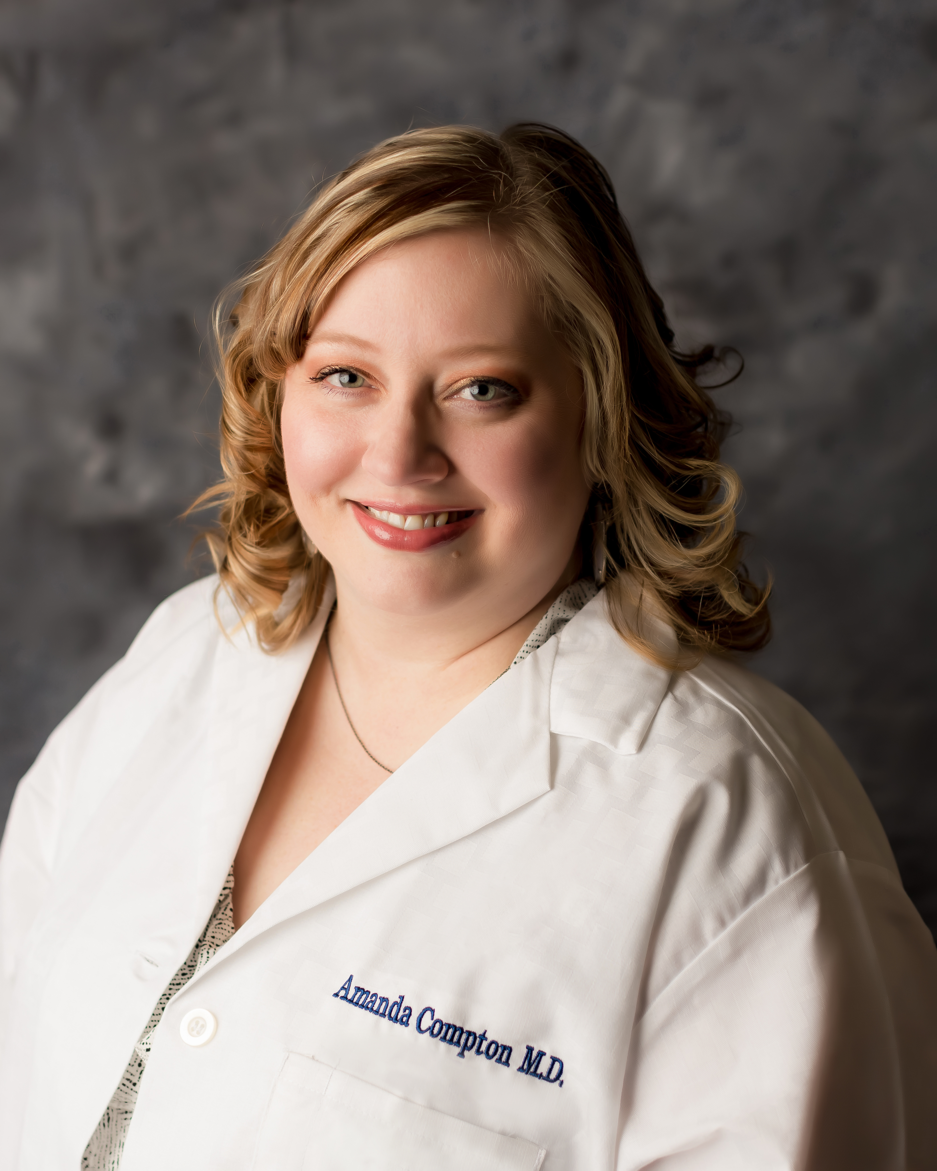 Photo of Amanda Compton, MD